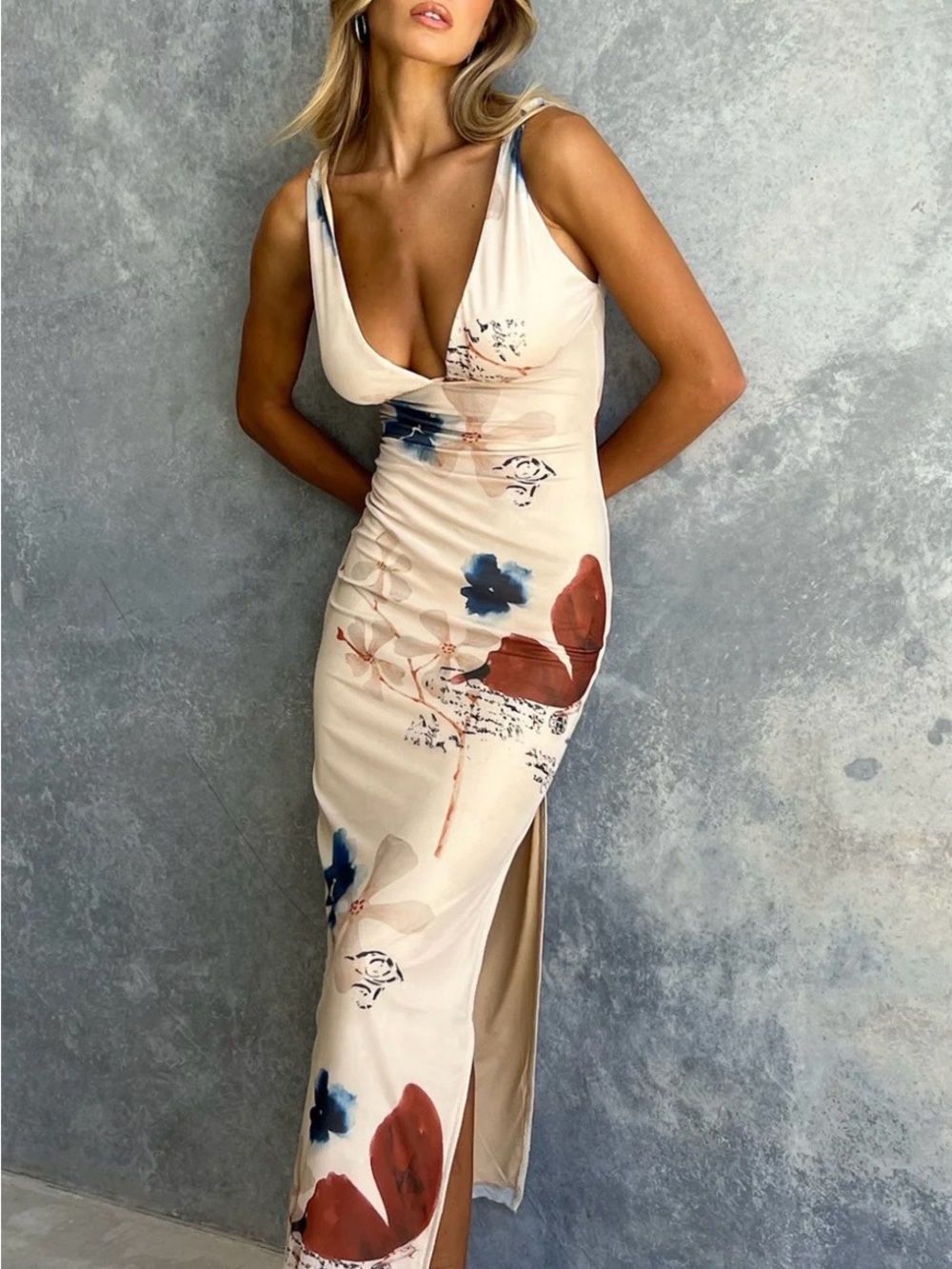 PERCY MAXI DRESS - Picture 3 of 9